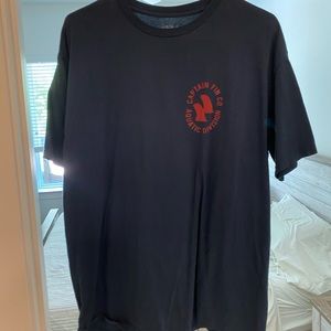 Captain Finn Co XL Tshirt